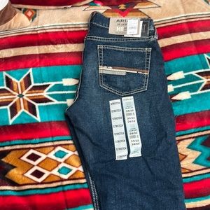 Brand new ARIAT Jeans with tags 34/32